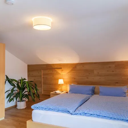 Wank Apartment